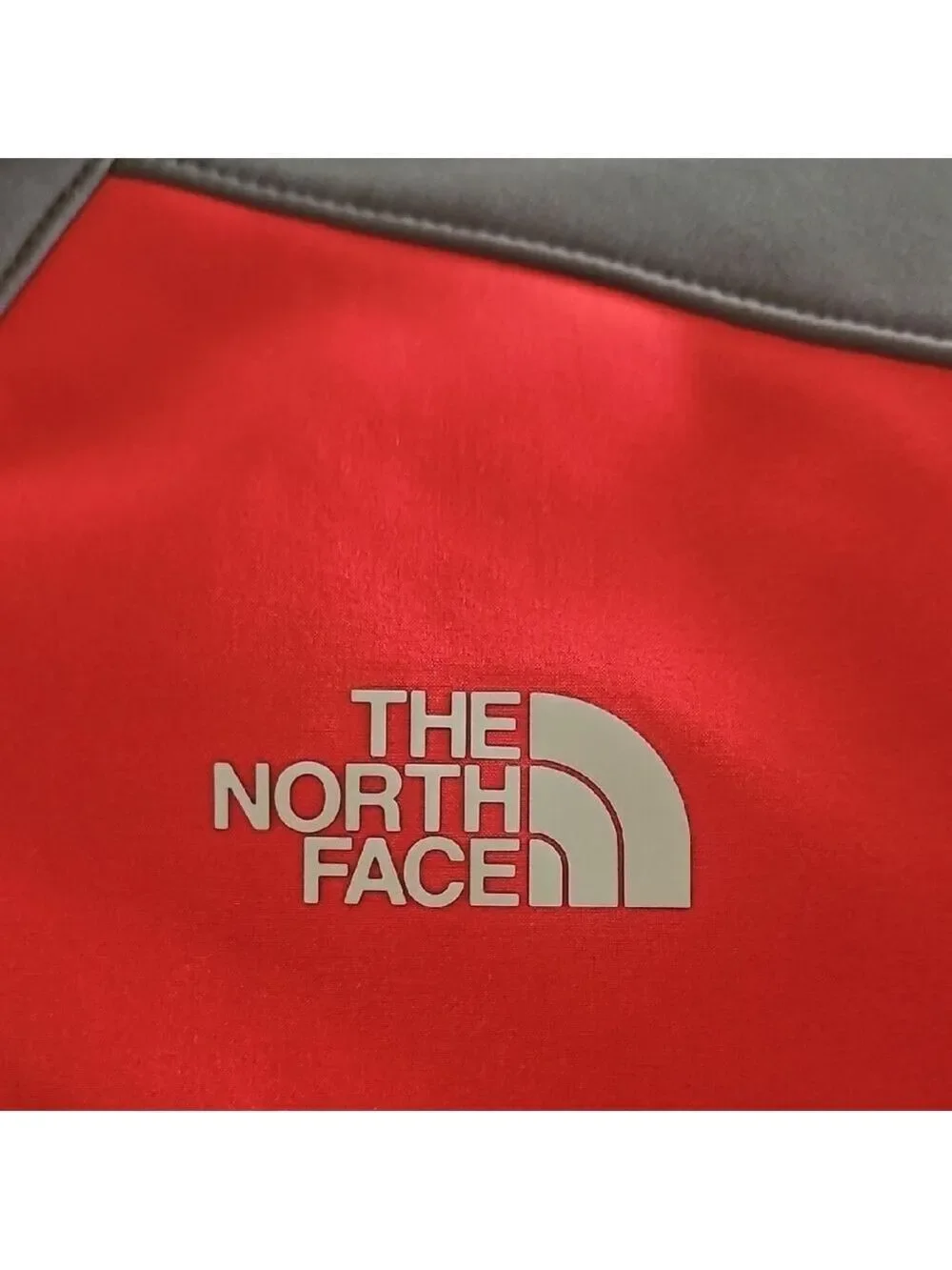 The North Face Men’s Performance Jacket – Vibrant Red & Charcoal | Size L